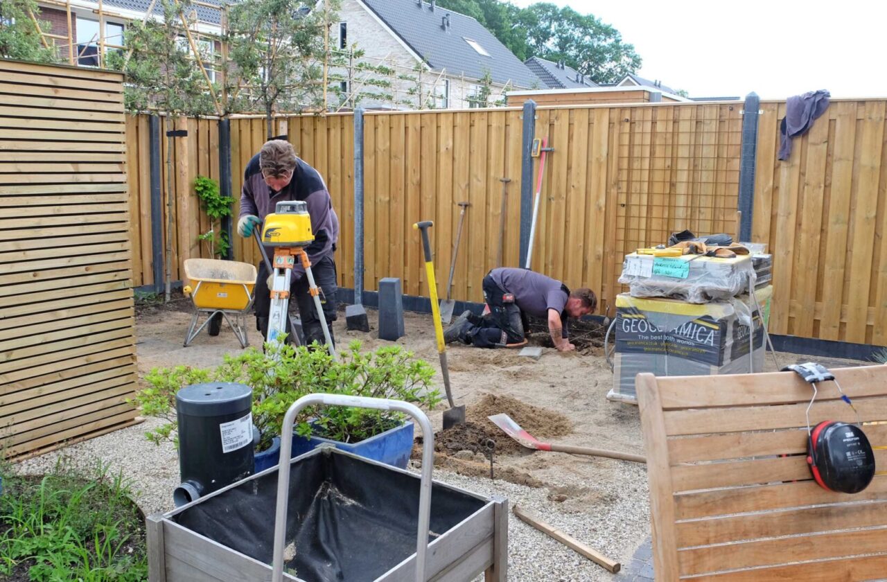 hoveniers aan het werk